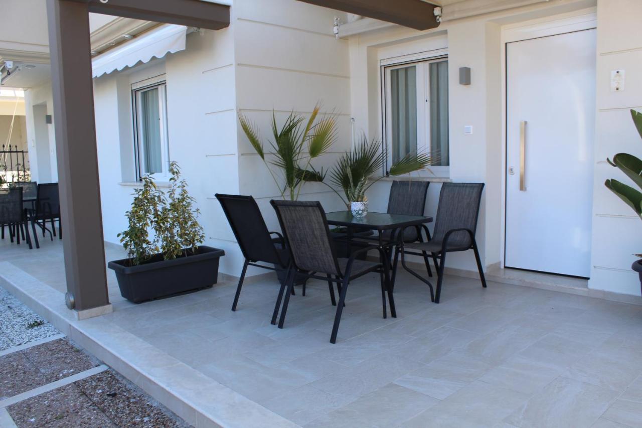 Ferienwohnung Saan Luxury Living Nea Kallikrateia Exterior foto