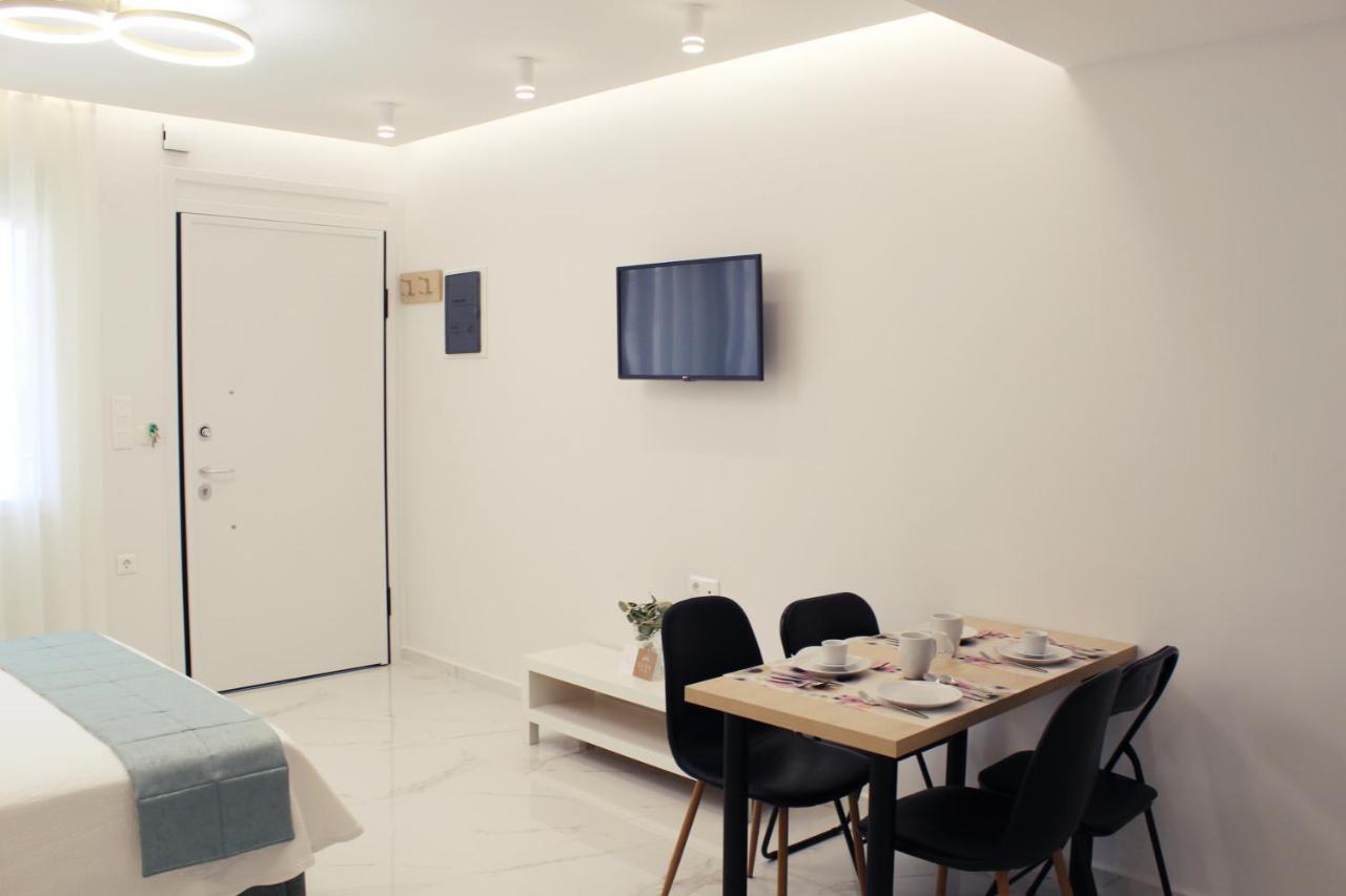 Ferienwohnung Saan Luxury Living Nea Kallikrateia Exterior foto