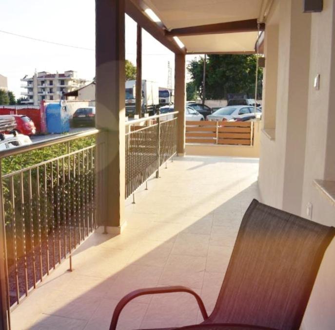 Ferienwohnung Saan Luxury Living Nea Kallikrateia Exterior foto